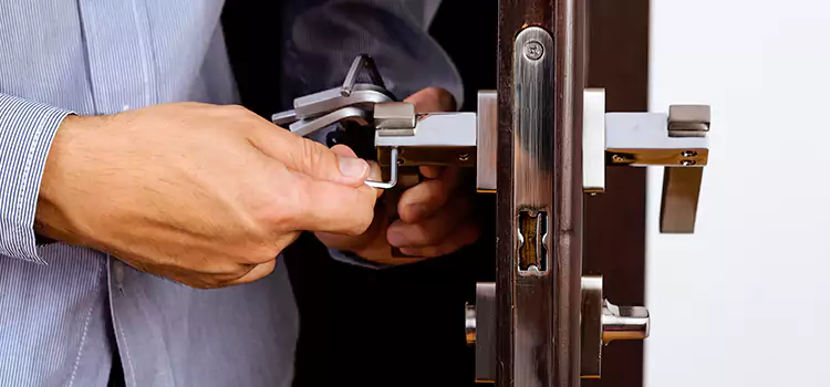 Commercial Door Lock Repair Belmont